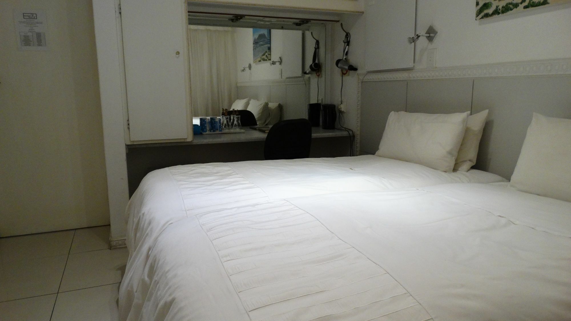 Sleepers Villa Guesthouse Полокване Экстерьер фото